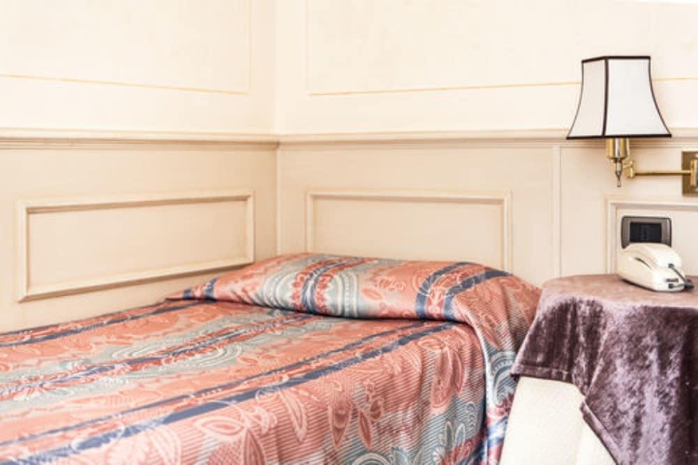 San Luca Hotel 3*
