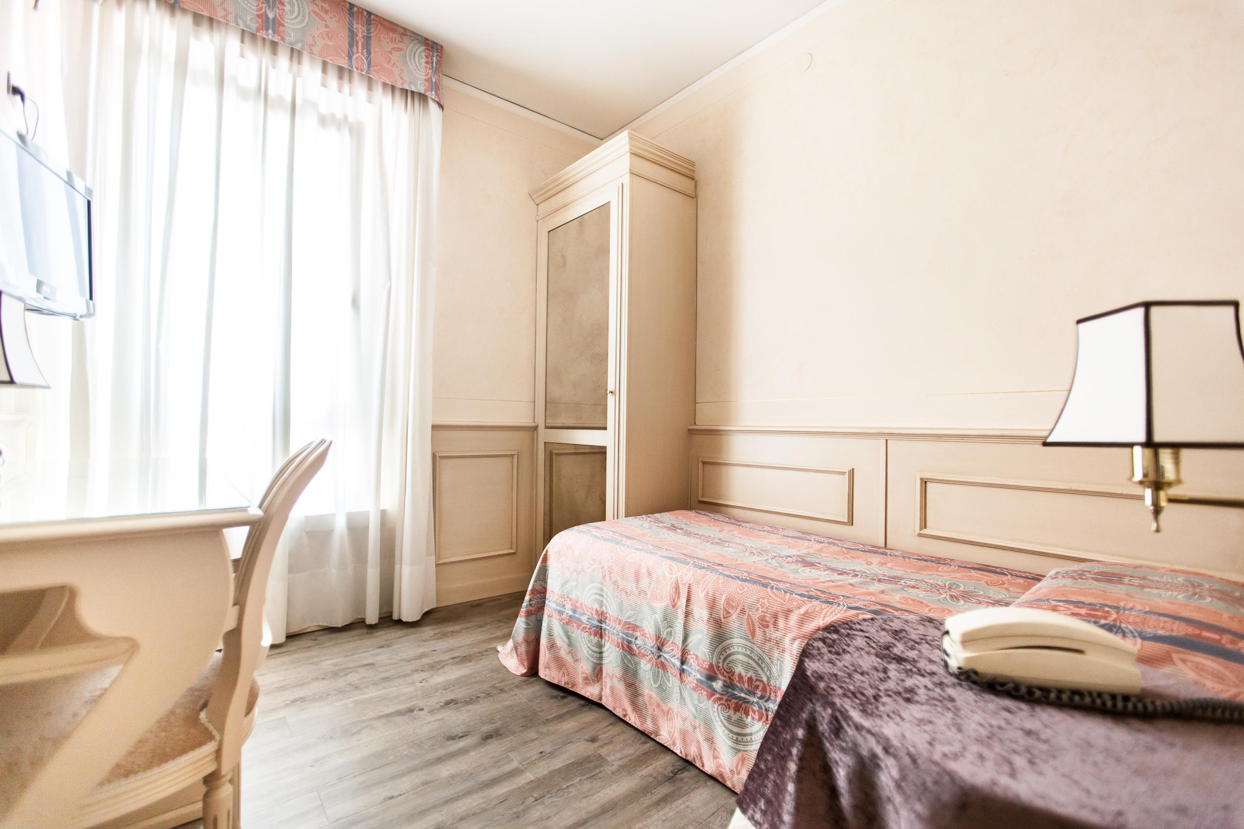 San Luca 3* Verona